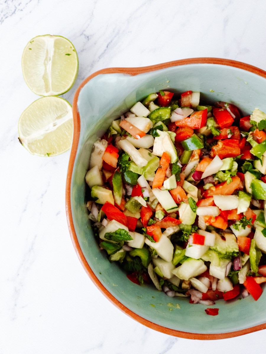 Simple Persian Salad with&nbsp;Avocado
